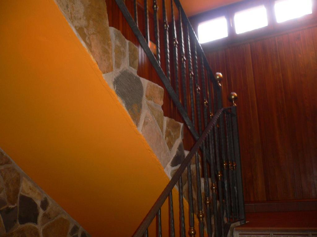 Hotel Dona Blanca Albarracín エクステリア 写真
