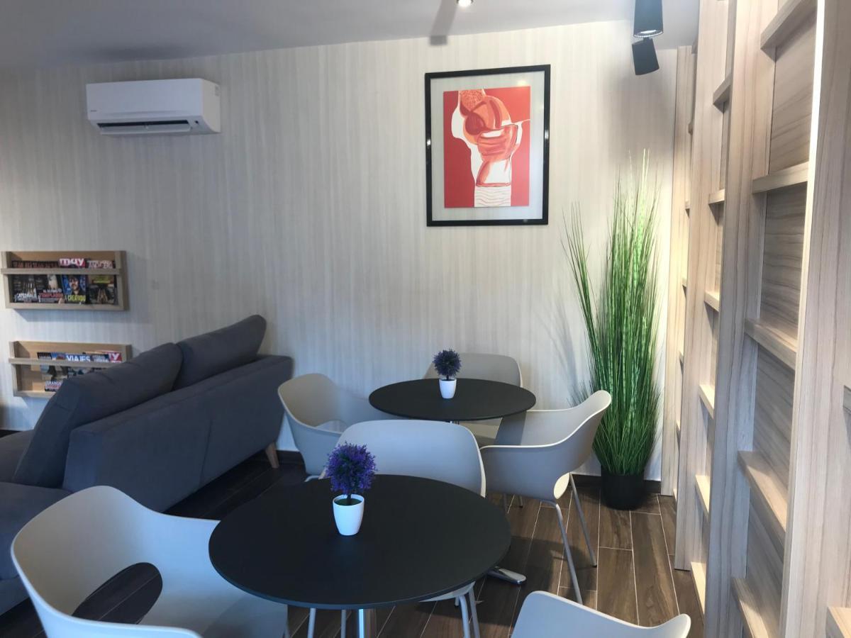 Hotel Dona Blanca Albarracín エクステリア 写真